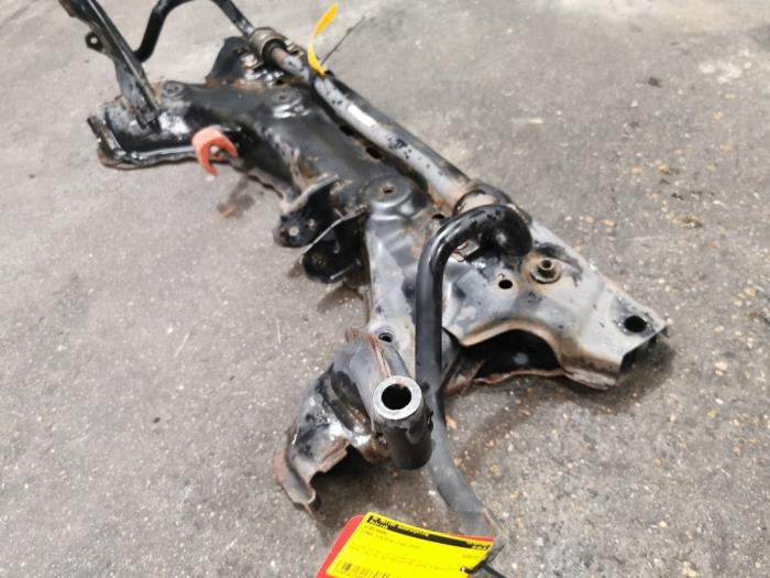 Gebruikte Subframe Ford Fiesta 6 (JA8) 1.0 SCI 12V 80 Prijs € 125,00 Margeregeling aangeboden door autodemontage denollen