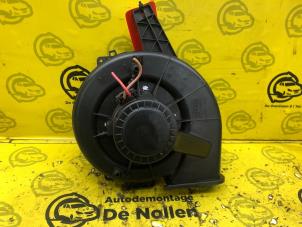 Gebruikte Blower Volkswagen Polo IV (9N1/2/3) 1.4 16V Prijs € 40,00 Margeregeling aangeboden door de Nollen autorecycling