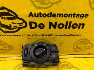 Gebruikte Licht Schakelaar BMW 1 serie (E87/87N) 116i 1.6 16V Prijs € 30,00 Margeregeling aangeboden door de Nollen autorecycling