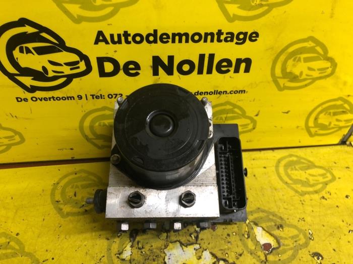 Gebruikte ABS Pomp Audi A1 (8X1/8XK) 1.6 TDI 16V Prijs € 62,00 Margeregeling aangeboden door autodemontage denollen