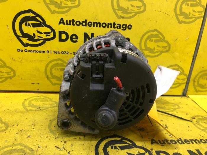 Gebruikte Dynamo Renault Twingo (C06) 1.2 Prijs € 40,00 Margeregeling aangeboden door autodemontage denollen