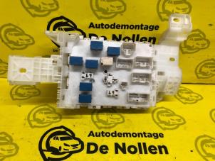 Gebruikte Zekeringkast Suzuki Vitara (LY/MY) 1.6 16V VVT AllGrip Prijs € 100,00 Margeregeling aangeboden door de Nollen autorecycling