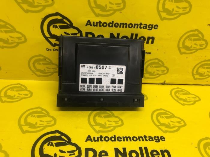Gebruikte Computer Body Control Opel Insignia 1.6 CDTI 16V Prijs € 100,00 Margeregeling aangeboden door autodemontage denollen