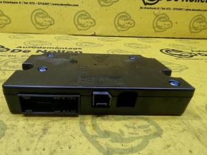 Gebruikte Bluetooth module Ford Fiesta 6 (JA8) 1.25 16V Prijs € 100,00 Margeregeling aangeboden door de Nollen autorecycling