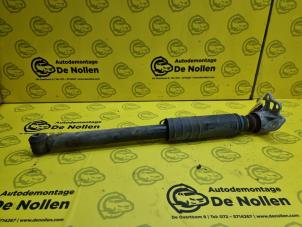 Gebruikte Schokbreker links-achter Opel Corsa D 1.3 CDTi 16V ecoFLEX Prijs € 19,99 Margeregeling aangeboden door de Nollen autorecycling