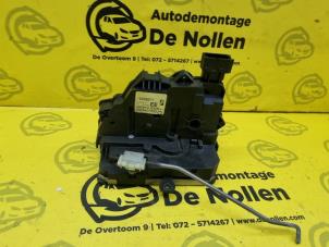 Gebruikte Portierslot Mechaniek 2Deurs links Opel Corsa D 1.3 CDTi 16V ecoFLEX Prijs € 29,99 Margeregeling aangeboden door de Nollen autorecycling