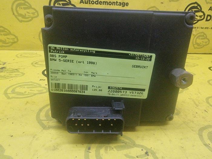 Gebruikte ABS Pomp BMW 5 serie (E39) 520i 24V Prijs € 119,00 Margeregeling aangeboden door autodemontage denollen