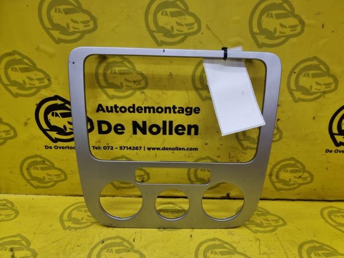 Gebruikte Diversen Volkswagen Scirocco (137/13AD) 1.4 TSI 122 16V Prijs € 15,00 Margeregeling aangeboden door autodemontage denollen
