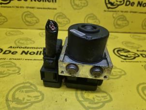Gebruikte ABS Pomp Ford Focus 2 1.6 TDCi 16V 90 Prijs € 50,00 Margeregeling aangeboden door de Nollen autorecycling