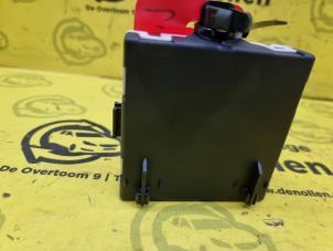 Gebruikte Module (diversen) Mercedes C (W205) C-200d 2.2 16V Prijs € 39,00 Margeregeling aangeboden door de Nollen autorecycling