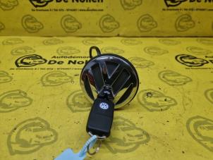 Gebruikte Achterklep Slotmechaniek Volkswagen Bora (1J2) 2.0 Prijs € 39,95 Margeregeling aangeboden door de Nollen autorecycling