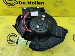 Gebruikte Kachel Ventilatiemotor Audi A6 Quattro (C6) 3.2 V6 24V FSI Prijs € 75,00 Margeregeling aangeboden door de Nollen autorecycling