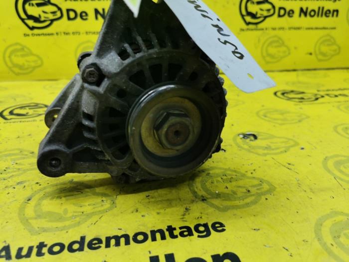 Dynamo van een Renault Twingo (C06) 1.2 16V 2003