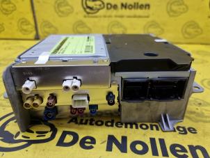 Gebruikte Radio module Mercedes Sprinter 3,5t (907.6/910.6) 319 CDI 3.0 V6 24V RWD Prijs € 1.089,00 Inclusief btw aangeboden door de Nollen autorecycling