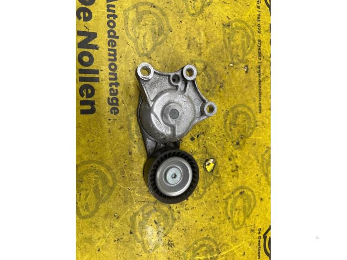 Gebruikte Spanner multiriem Peugeot 2008 (CU) 1.6 e-HDi FAP Prijs € 25,00 Margeregeling aangeboden door autodemontage denollen