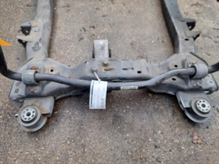 Subframe van een Opel Insignia 1.6 CDTI 16V 2016