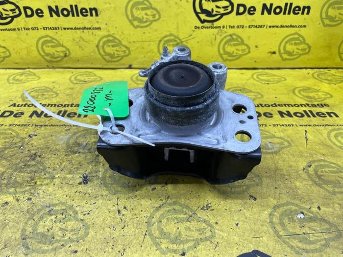 Gebruikte Motorrubber Renault Twingo II (CN) 1.2 16V Prijs € 40,00 Margeregeling aangeboden door autodemontage denollen