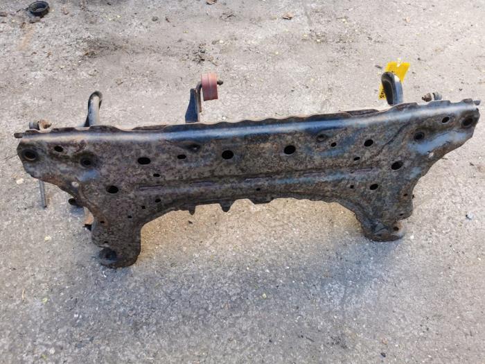 Gebruikte Subframe Ford Fiesta 6 (JA8) 1.6 16V Sport Prijs € 151,25 Inclusief btw aangeboden door autodemontage denollen