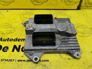 Gebruikte Computer Motormanagement Opel Zafira (M75) 2.2 16V Direct Ecotec Prijs € 150,00 Margeregeling aangeboden door de Nollen autorecycling