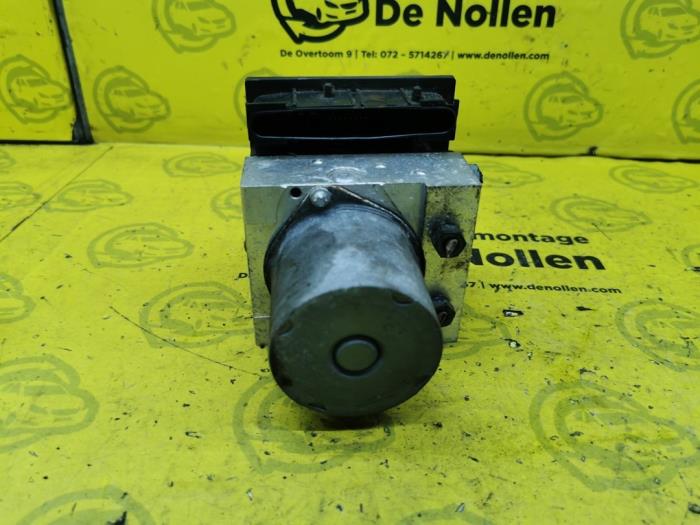 Gebruikte ABS Pomp Mercedes A (W169) 2.0 A-160 CDI 16V 5-Drs. Prijs € 166,00 Margeregeling aangeboden door autodemontage denollen