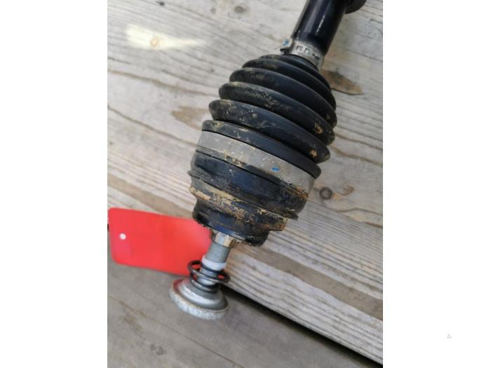 Aandrijfas rechts-voor van een MINI Mini (F56) 2.0 16V Cooper S 2016