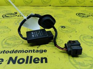 Gebruikte Brandstofpomp relais Volkswagen Golf V (1K1) 2.0 GTI 16V Prijs € 24,99 Margeregeling aangeboden door de Nollen autorecycling