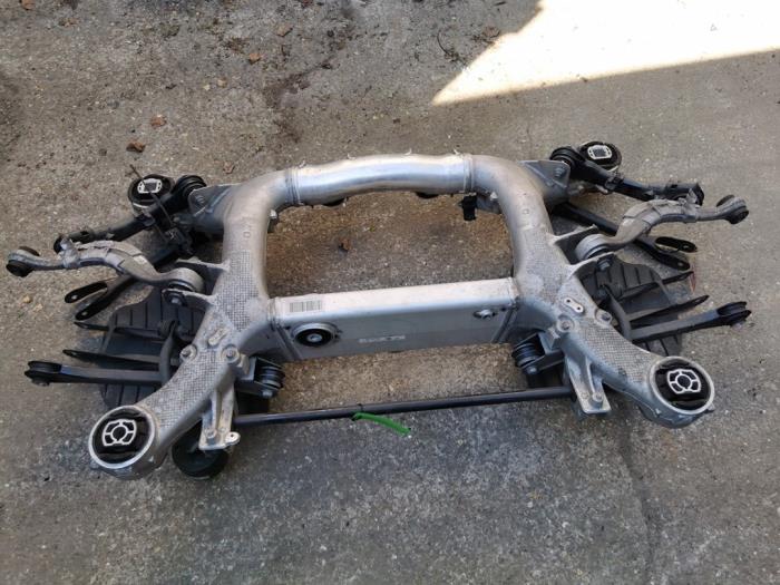 Gebruikte Subframe BMW 5 serie (G30) 530d 3.0 TwinPower Turbo 24V Prijs € 225,00 Margeregeling aangeboden door autodemontage denollen