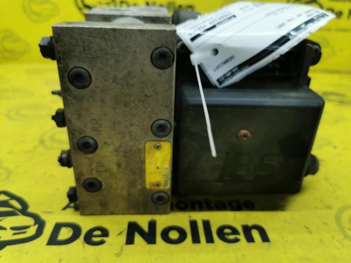 Gebruikte ABS Pomp Peugeot 306 (7D) 2.0 Prijs € 48,00 Margeregeling aangeboden door autodemontage denollen