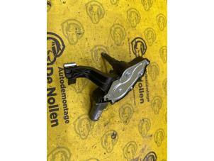 Gebruikte Ruitenwissermotor achter Opel Adam 1.2 16V Prijs € 25,00 Margeregeling aangeboden door de Nollen autorecycling