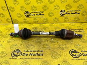 Gebruikte Cardanas links-voor (VWA) Renault Zoé (AG) R110 Prijs € 115,00 Margeregeling aangeboden door de Nollen autorecycling