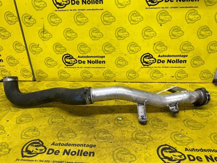 Gebruikte Intercooler Buis Volkswagen Touareg (7PA/PH) 3.0 TDI V6 24V Prijs op aanvraag aangeboden door autodemontage denollen
