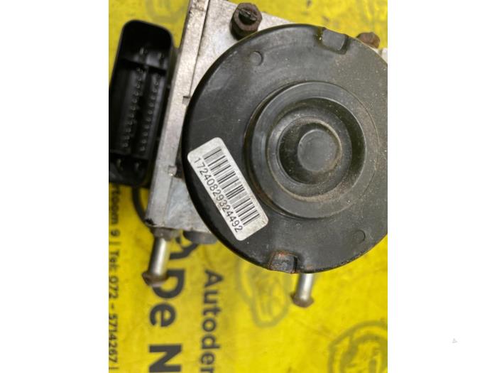 Gebruikte ABS Pomp Nissan Pixo (D31S) 1.0 12V Prijs € 66,00 Margeregeling aangeboden door autodemontage denollen