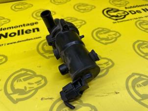 Gebruikte Waterpomp Toyota Prius (NHW20) 1.5 16V Prijs € 39,00 Margeregeling aangeboden door de Nollen autorecycling