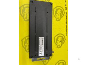 Gebruikte Module Telefoon Mercedes S (W220) 3.2 S-320 CDI 24V Prijs € 20,00 Margeregeling aangeboden door de Nollen autorecycling