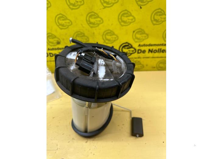 Gebruikte Tank element Pomp Ford Focus 3 2.0 ST EcoBoost 16V Prijs € 175,00 Margeregeling aangeboden door autodemontage denollen