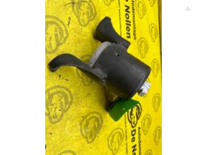 Gebruikte Motorsteun Ford Fiesta 6 (JA8) 1.0 EcoBoost 12V Sport Prijs € 35,00 Margeregeling aangeboden door de Nollen autorecycling