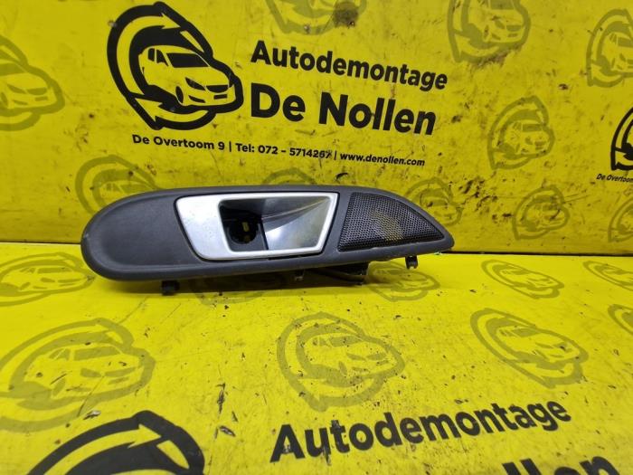 Gebruikte Handgreep Ford Fiesta 6 (JA8) 1.0 EcoBoost 12V Sport Prijs € 25,00 Margeregeling aangeboden door autodemontage denollen