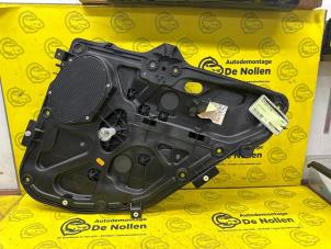 Gebruikte Ruitmechaniek 4Deurs rechts-achter Ford Fusion 1.6 16V Prijs € 40,00 Margeregeling aangeboden door de Nollen autorecycling
