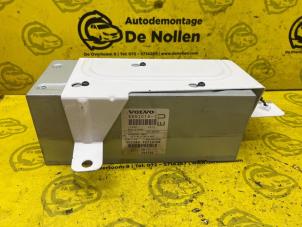 Gebruikte Navigatie computer Volvo V70 (SW) 2.4 20V 170 Prijs € 75,00 Margeregeling aangeboden door de Nollen autorecycling