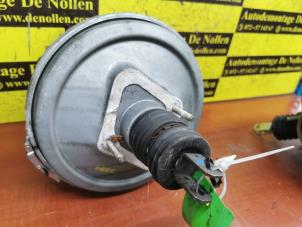 Gebruikte Rembol Mercedes S (W220) 3.2 S-320 CDI 24V Prijs € 75,00 Margeregeling aangeboden door de Nollen autorecycling