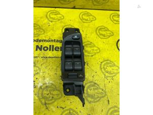 Gebruikte Raam schakelaar elektrisch Subaru Legacy Touring Wagon (BP) 2.0 D 16V Prijs € 60,00 Margeregeling aangeboden door de Nollen autorecycling