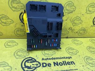 Gebruikte Zekeringkast Peugeot 206 (2A/C/H/J/S) 1.4 XR,XS,XT,Gentry Prijs € 75,00 Margeregeling aangeboden door de Nollen autorecycling