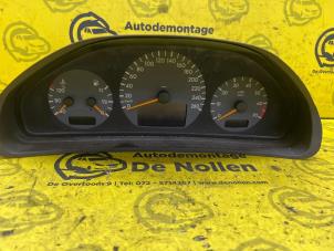 Gebruikte Kilometerteller KM Mercedes CLK (C208) 2.0 200K Evo 16V Prijs op aanvraag aangeboden door de Nollen autorecycling
