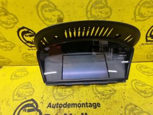 Gebruikte Display Interieur BMW 3 serie Touring (E91) 318i 16V Prijs € 100,00 Margeregeling aangeboden door de Nollen autorecycling