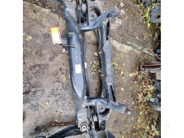 Gebruikte Subframe Volkswagen Tiguan (5N1/2) 2.0 TSI 16V 4Motion Prijs € 75,00 Margeregeling aangeboden door autodemontage denollen