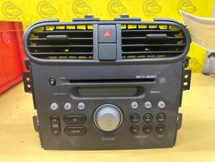 Gebruikte Radio CD Speler Opel Agila (B) 1.2 16V Prijs € 75,00 Margeregeling aangeboden door de Nollen autorecycling