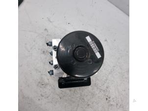 Gebruikte ABS Pomp BMW 1 serie (F21) 116i 1.6 16V Prijs € 75,00 Margeregeling aangeboden door de Nollen autorecycling