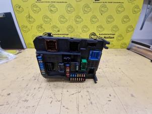 Gebruikte Zekeringkast Peugeot 208 I (CA/CC/CK/CL) 1.2 12V e-THP PureTech 110 Prijs € 95,00 Margeregeling aangeboden door de Nollen autorecycling