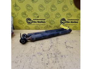 Gebruikte Schokbreker set Peugeot 208 I (CA/CC/CK/CL) 1.6 16V GTI Prijs € 40,00 Margeregeling aangeboden door de Nollen autorecycling