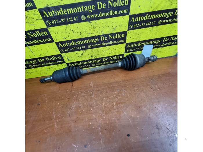 Gebruikte Steekas links-voor Fiat Panda (169) 1.2 Fire Prijs € 50,00 Margeregeling aangeboden door autodemontage denollen